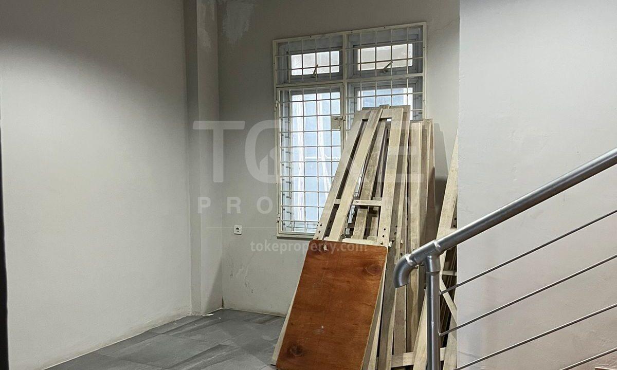 SB_213_NY-2