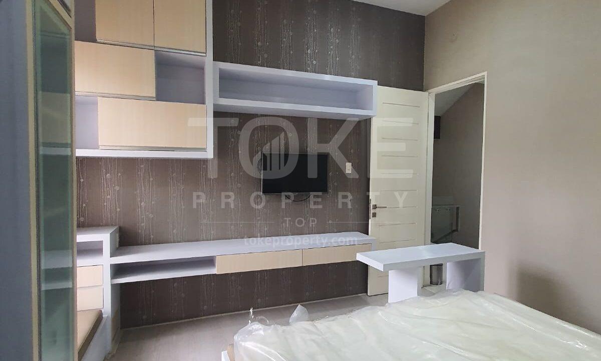S_1121_LL-12