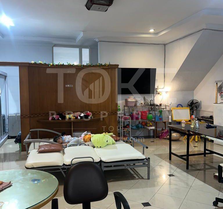 S_1174_LL-4