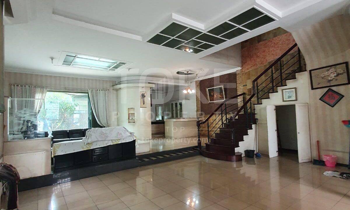 S_411_NY-utama