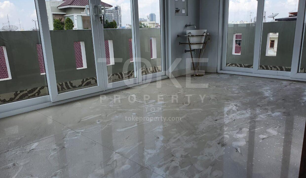 S_694_NY-12