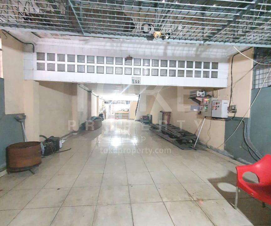S_715_NY-7