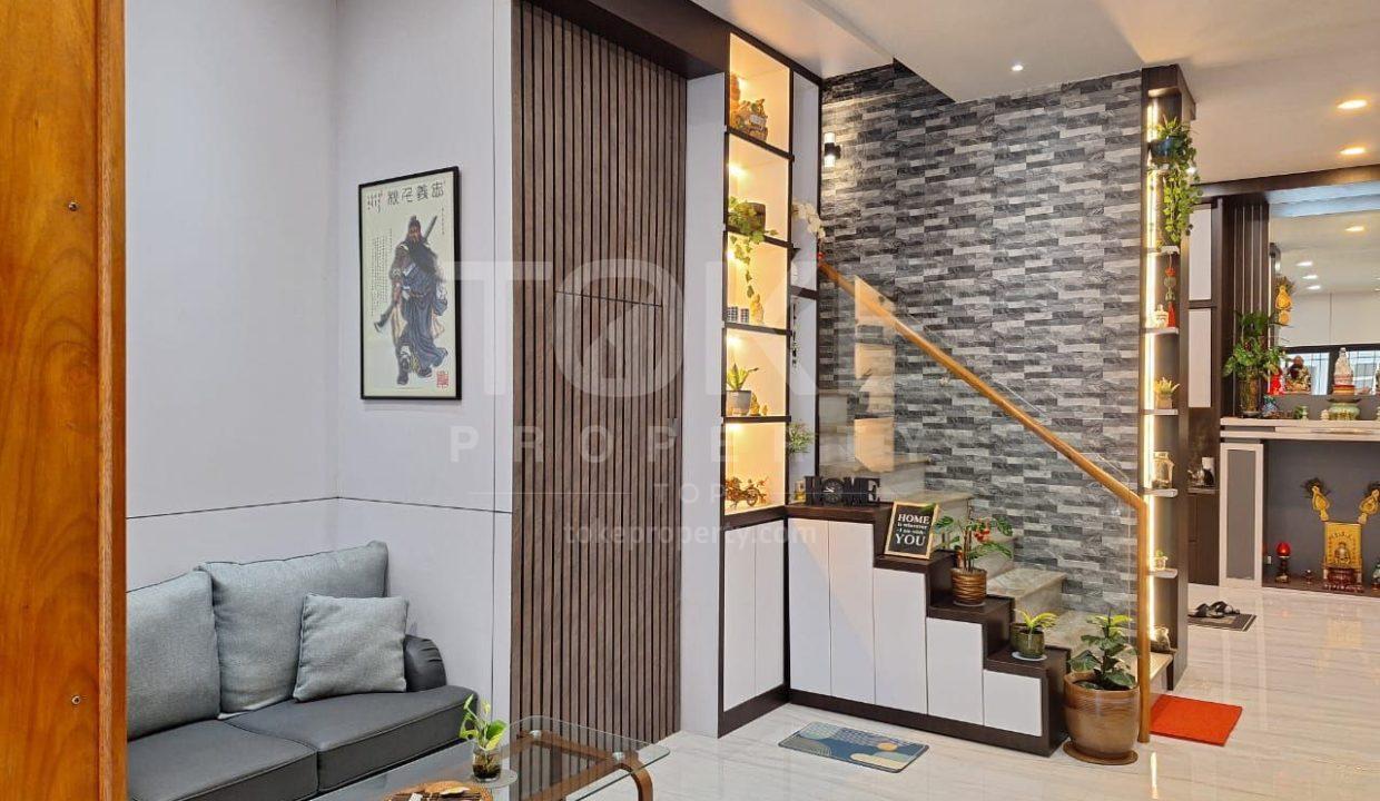 photo_2024-12-12_12-43-28