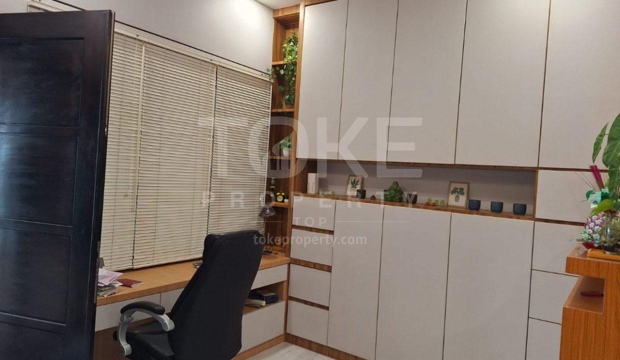 photo_2024-12-12_12-44-34