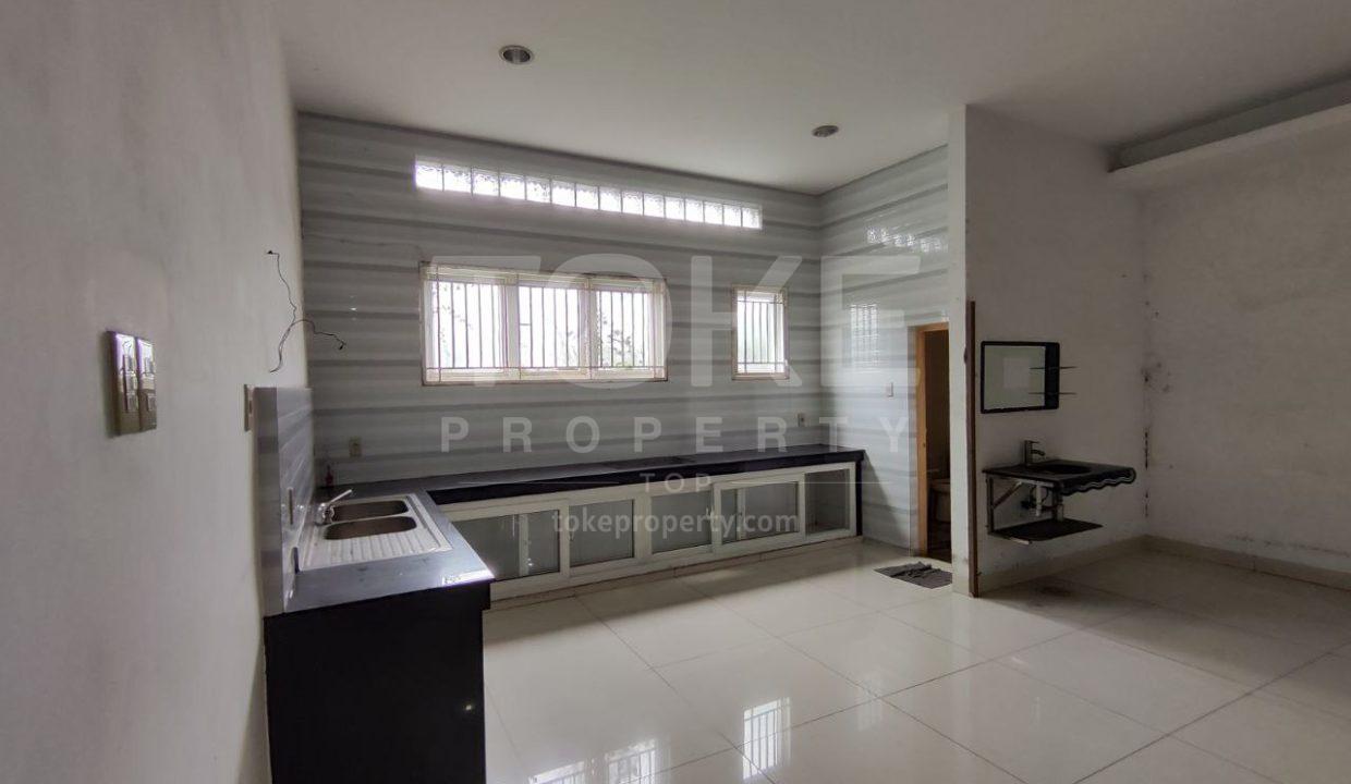 photo_2025-02-19_14-18-00