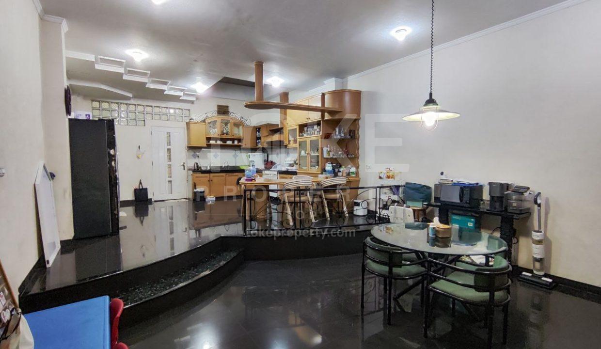 photo_2025-02-24_20-24-15