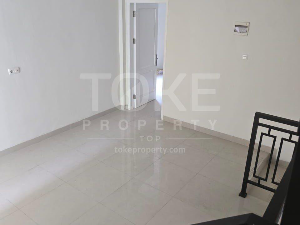 photo_2025-04-04_13-26-16