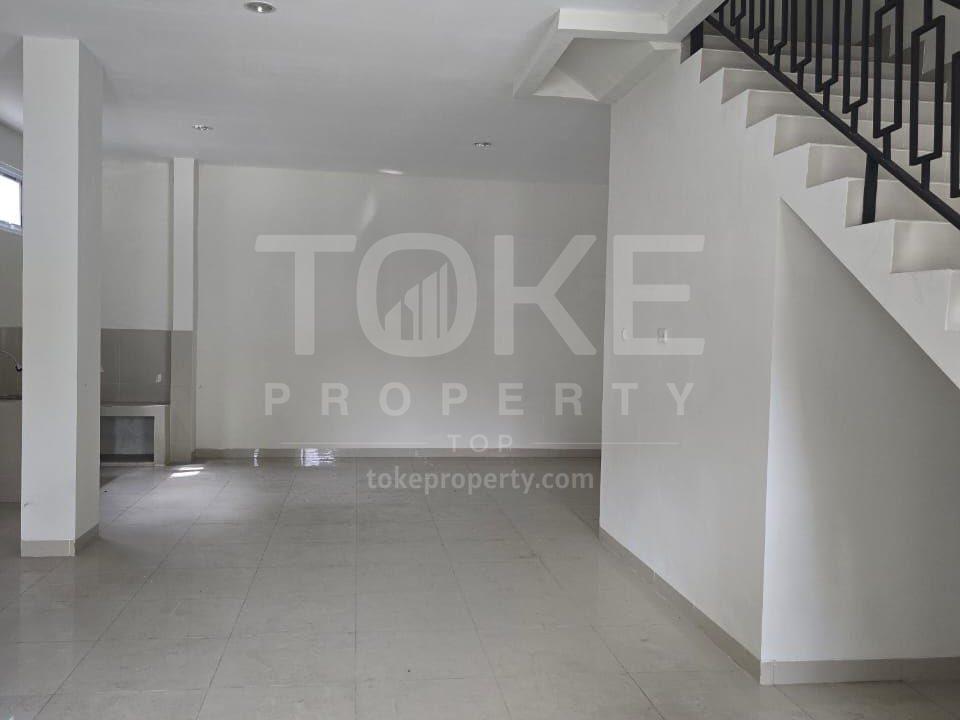 photo_2025-04-04_13-26-20