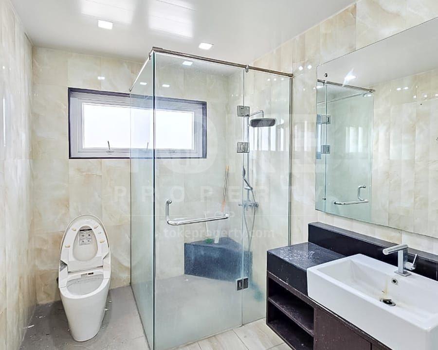 photo_2025-04-22_10-04-00