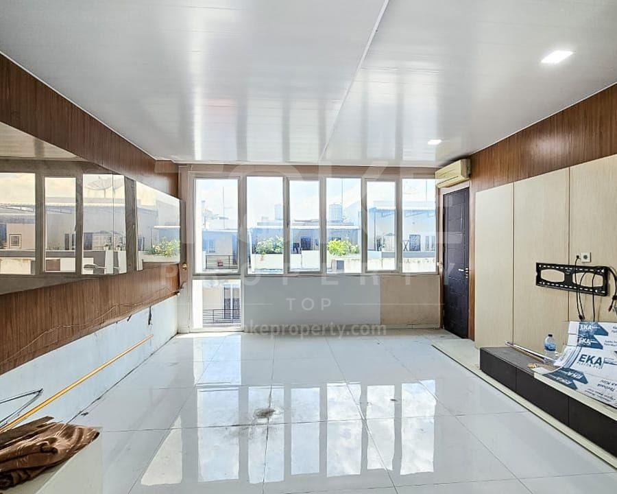 photo_2025-04-22_10-04-07