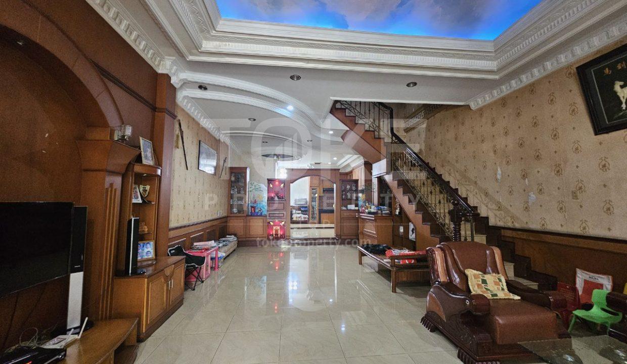 photo_2025-05-02_11-56-22