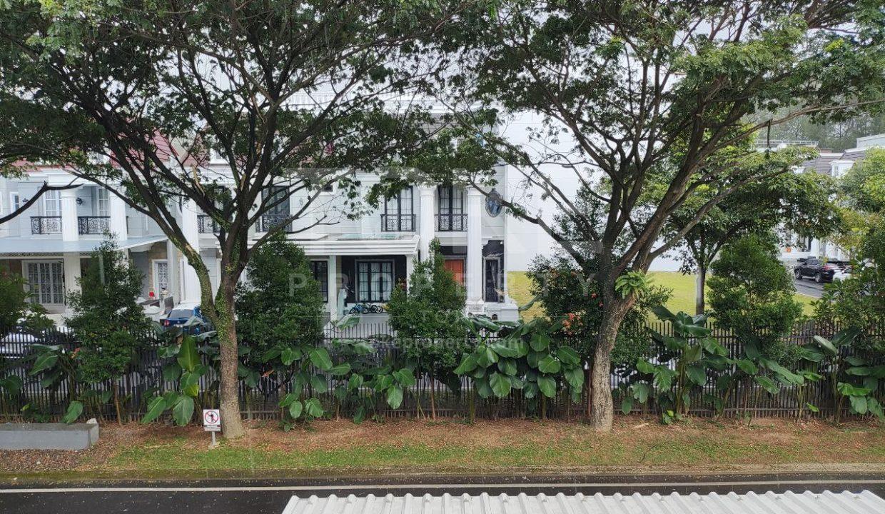 photo_2025-05-26_22-05-00