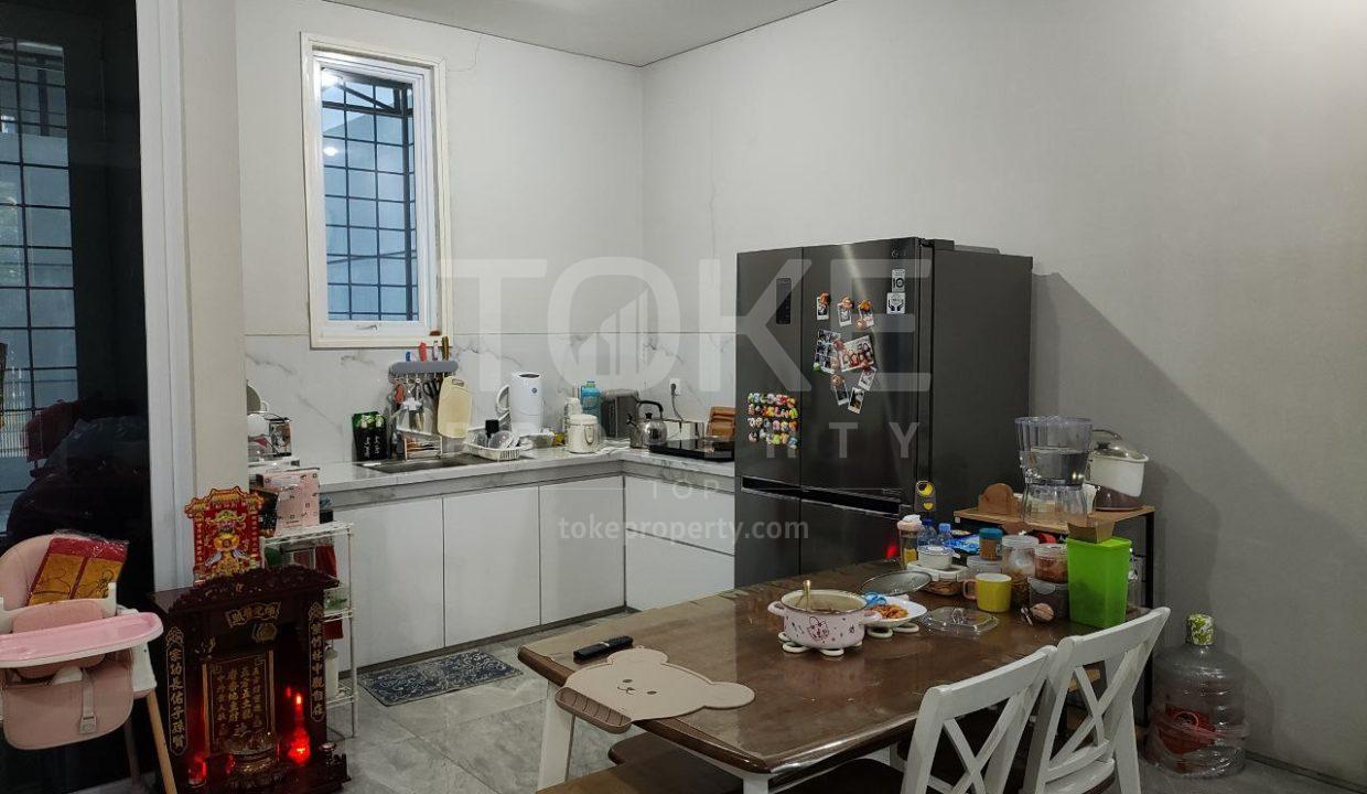 photo_2025-05-26_22-07-10