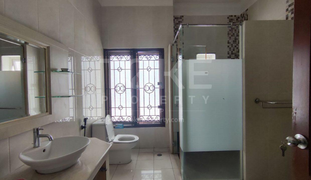 photo_2025-08-19_11-22-56