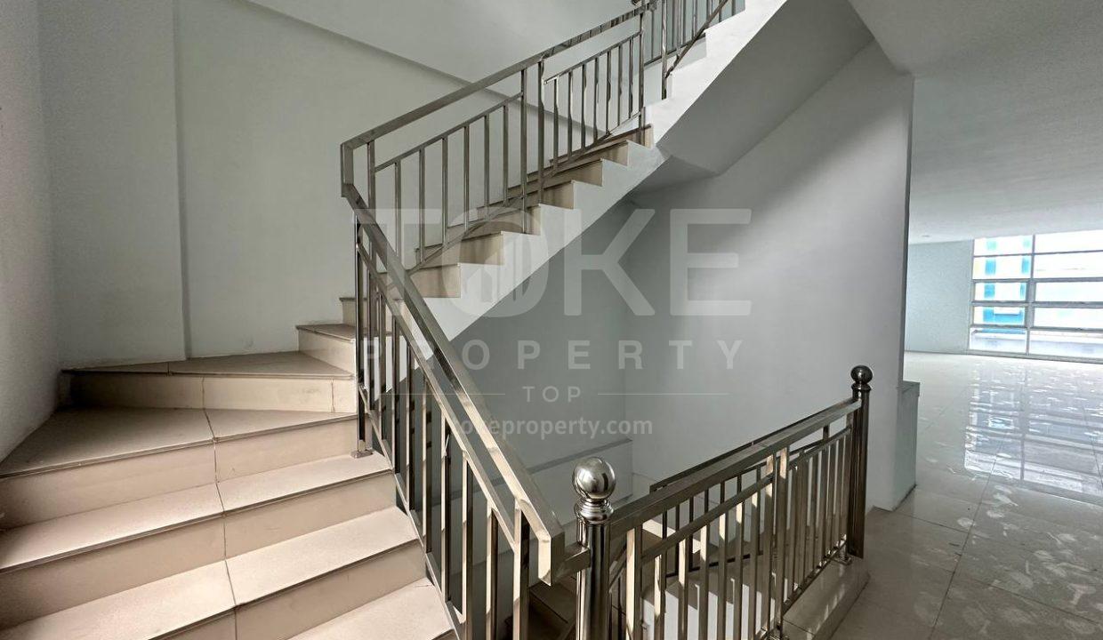 photo_2025-11-18_16-11-37