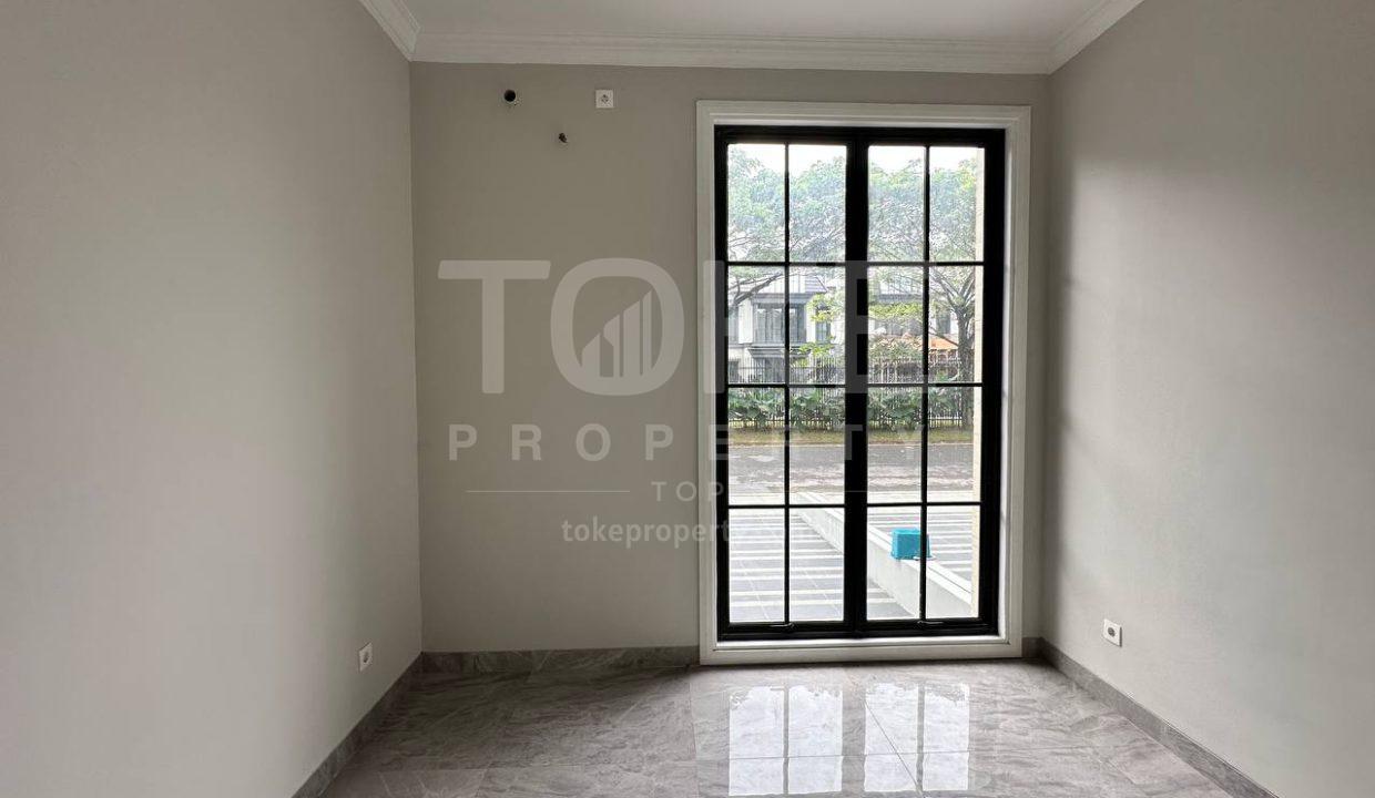 photo_2025-11-18_16-15-54