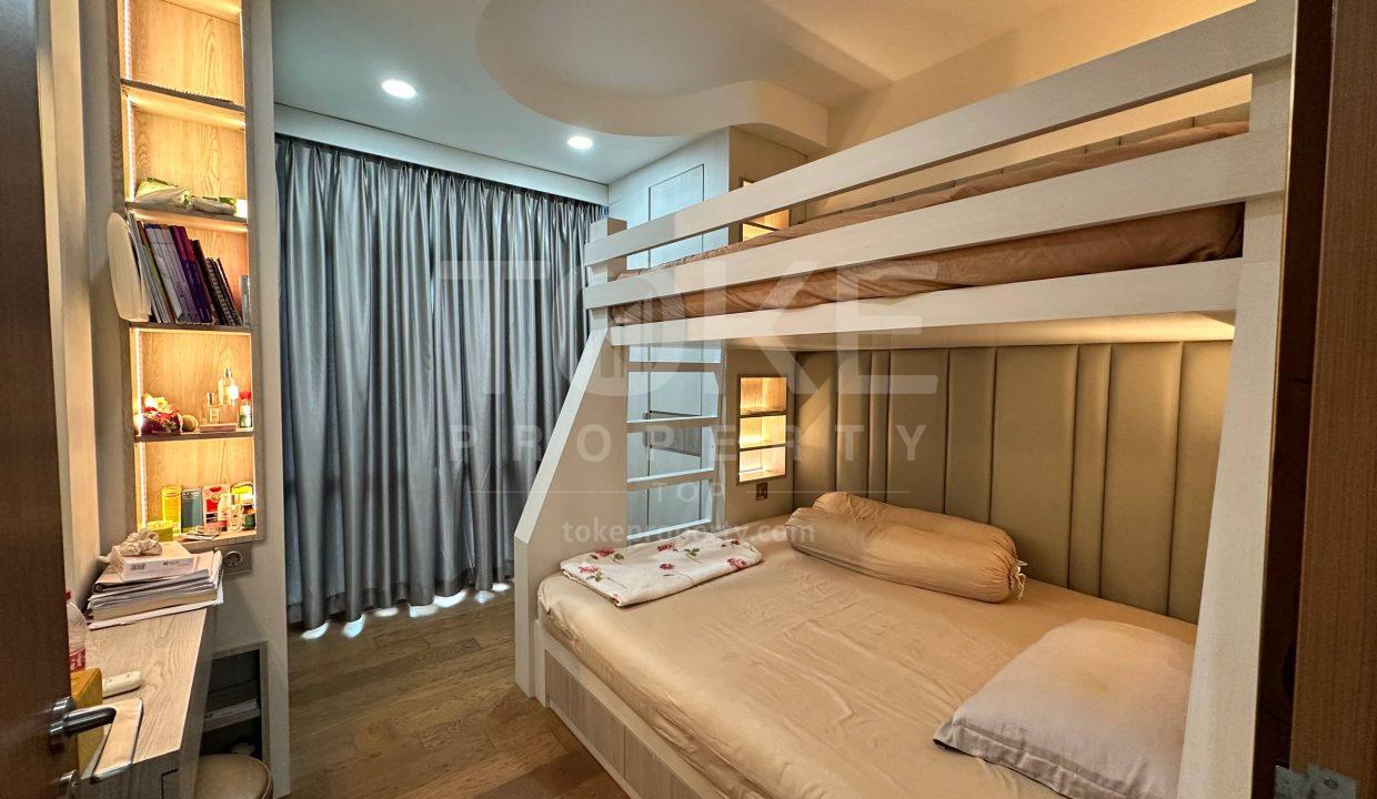 photo_2025-11-20_16-42-48