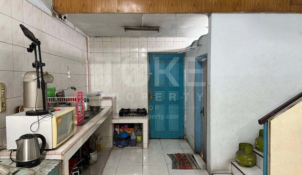 photo_2025-12-09_11-04-40