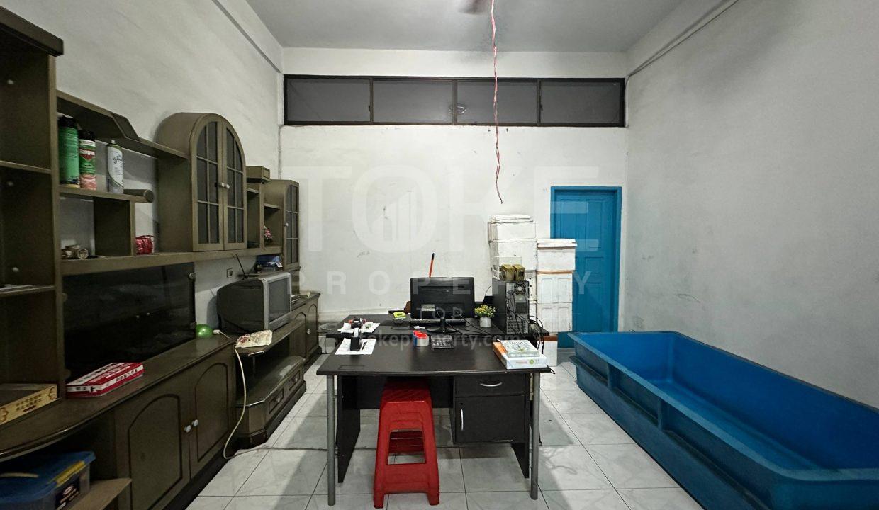 photo_2025-12-09_11-06-23