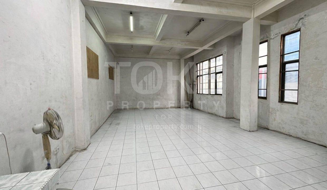 photo_2025-12-18_13-39-33